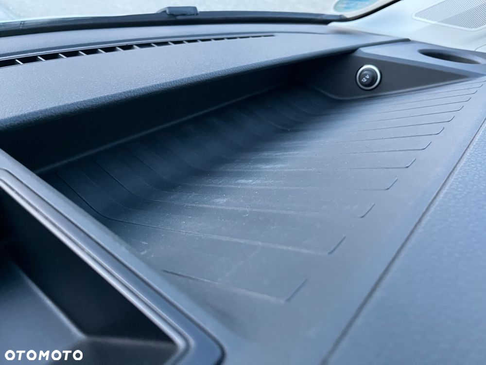 Volkswagen Crafter - 27