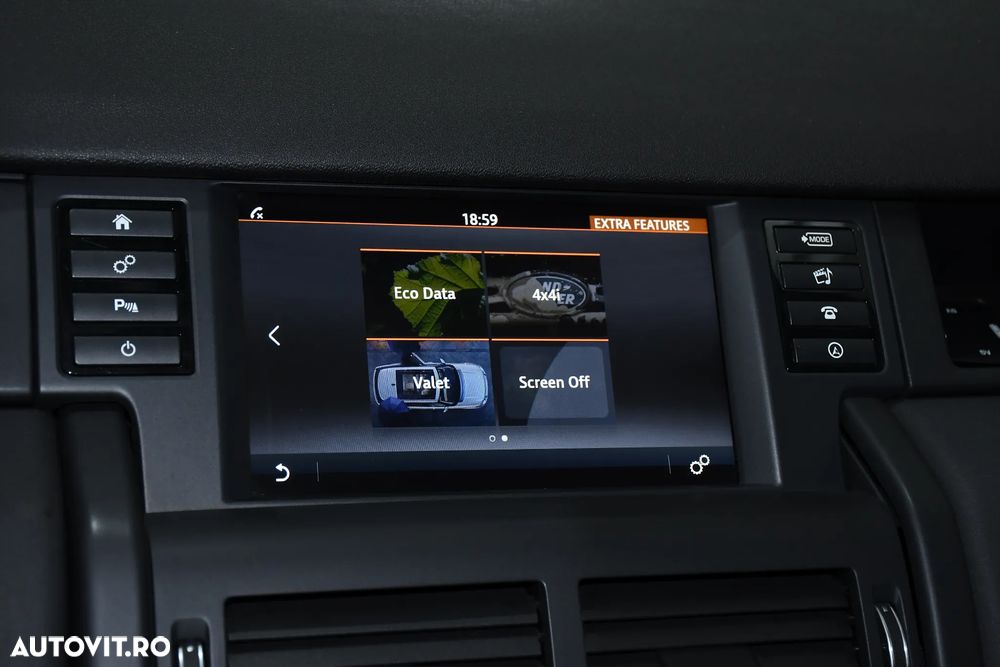 Land Rover Discovery Sport - 30