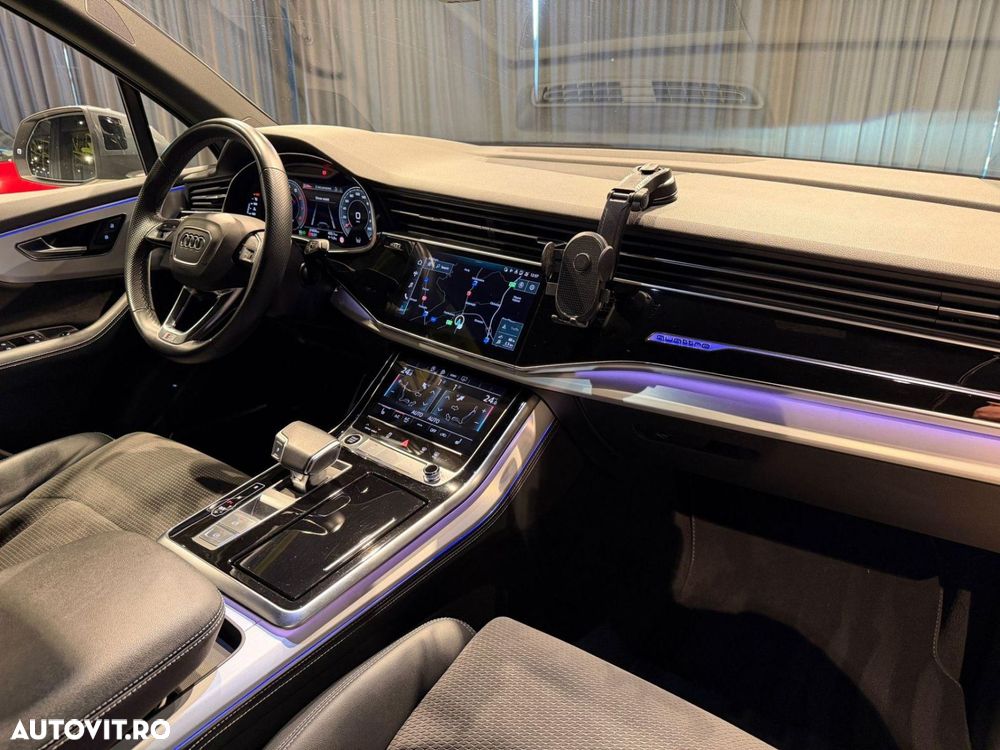 Audi Q7 55 TFSI quattro Tiptronic MHEV S Line - 23
