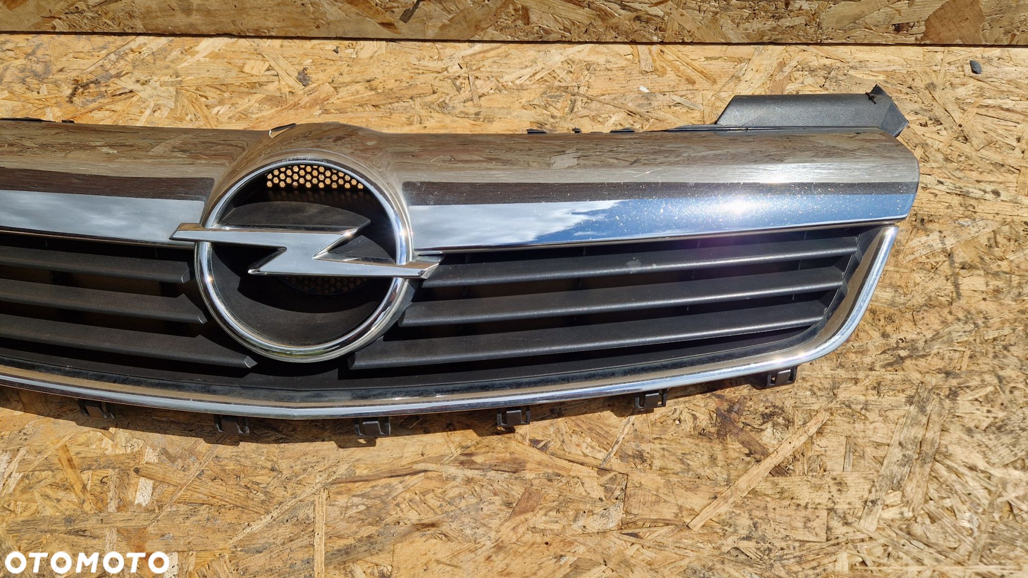OPEL ZAFIRA B ATRAPA GRILL ZDERZAKA PRZÓD - 8