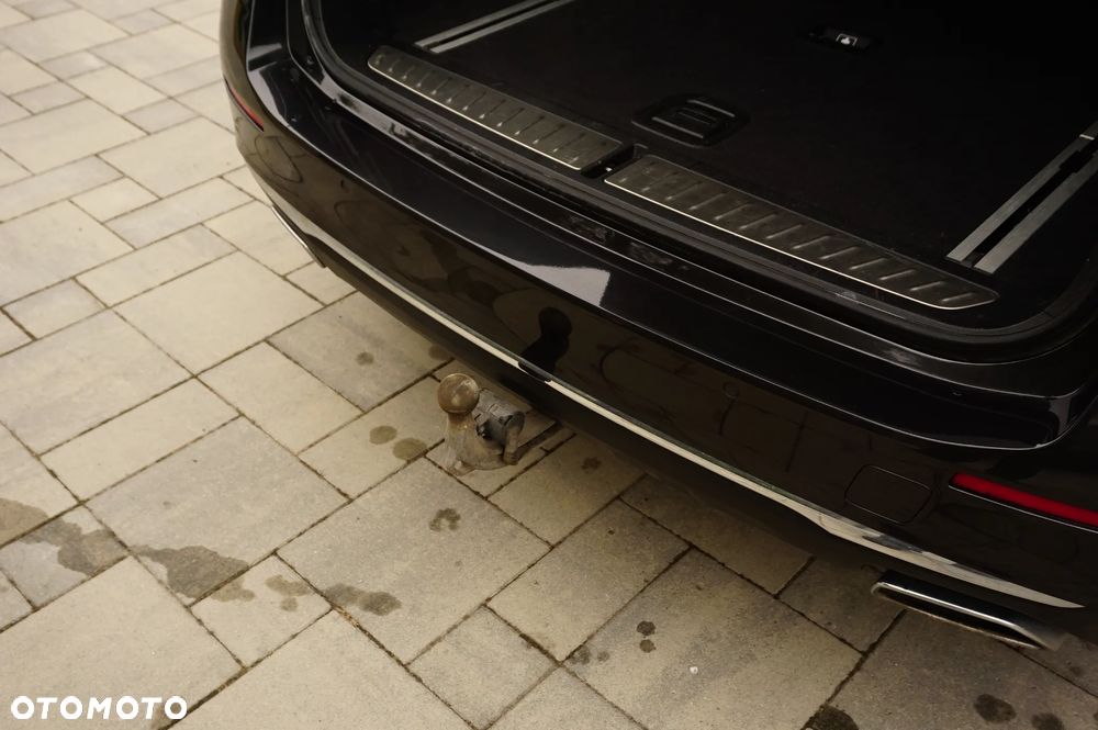 BMW Seria 5 530i xDrive mHEV Luxury Line - 36