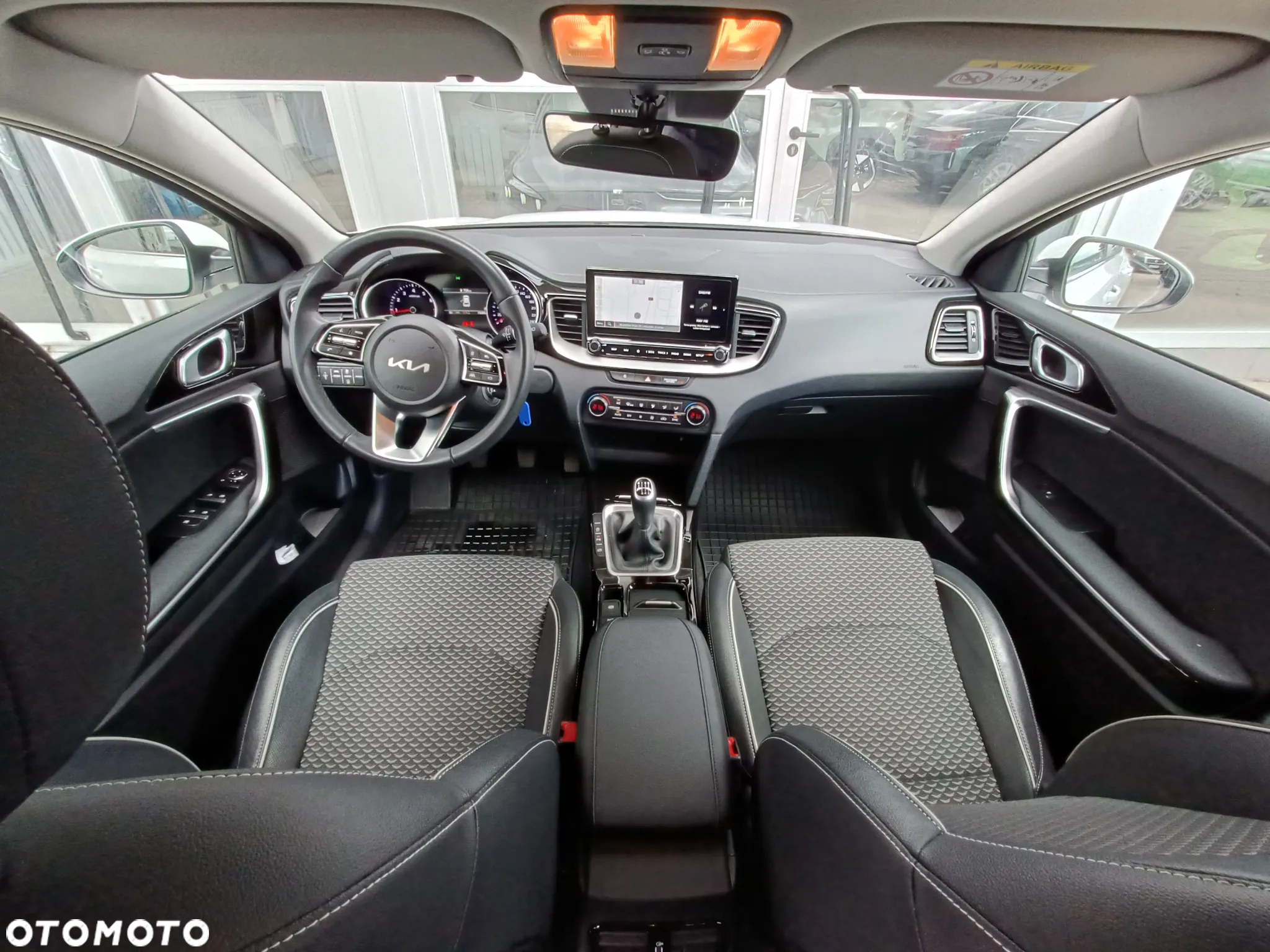 Kia XCeed 1.5 T-GDI L - 14