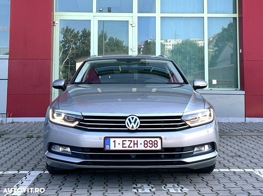 Volkswagen Passat - 26