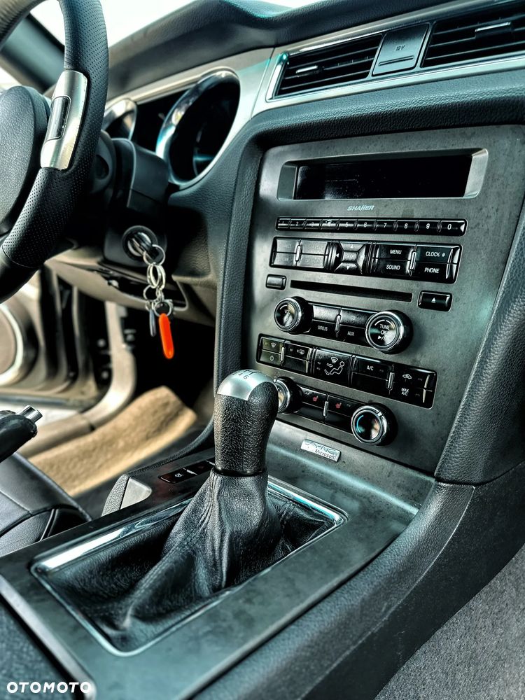 Ford Mustang 3.7 V6 - 33