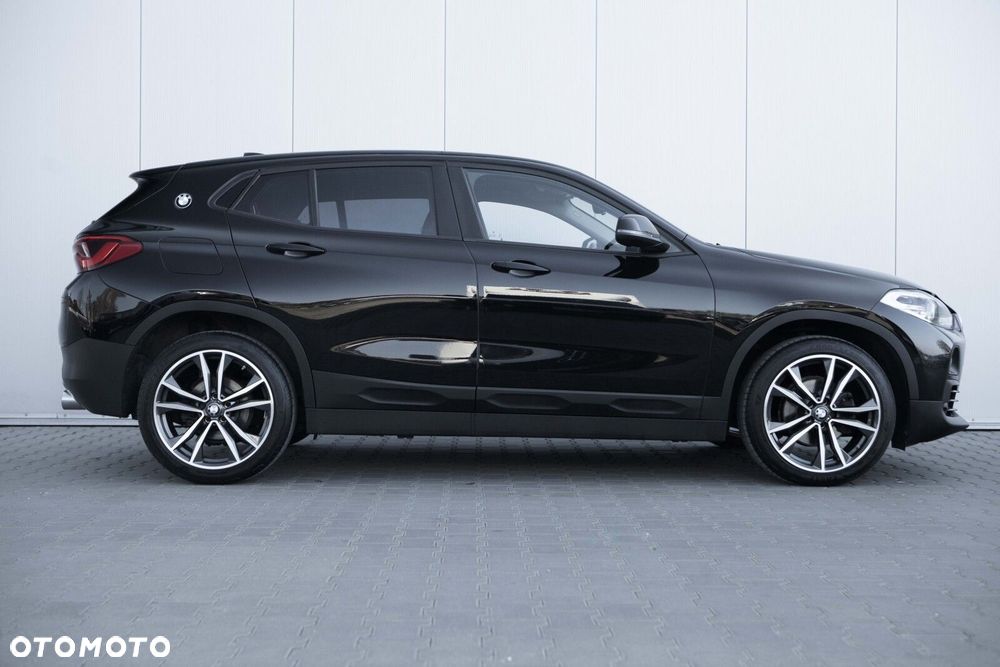 BMW X2 sDrive18d Advantage - 12