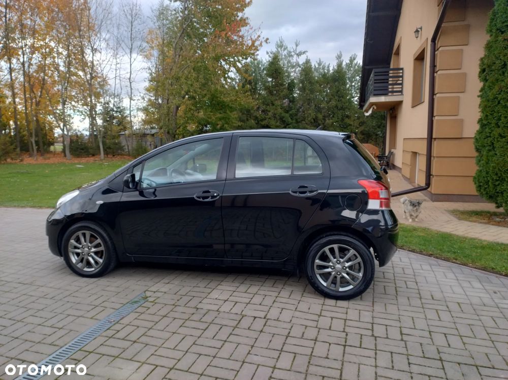 Toyota Yaris 1.33 Active - 5