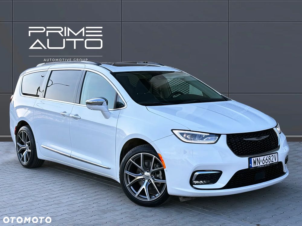 Chrysler Pacifica - 8