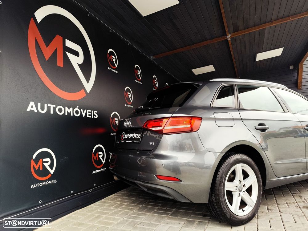 Audi A3 Sportback 1.6 TDI Sport - 40