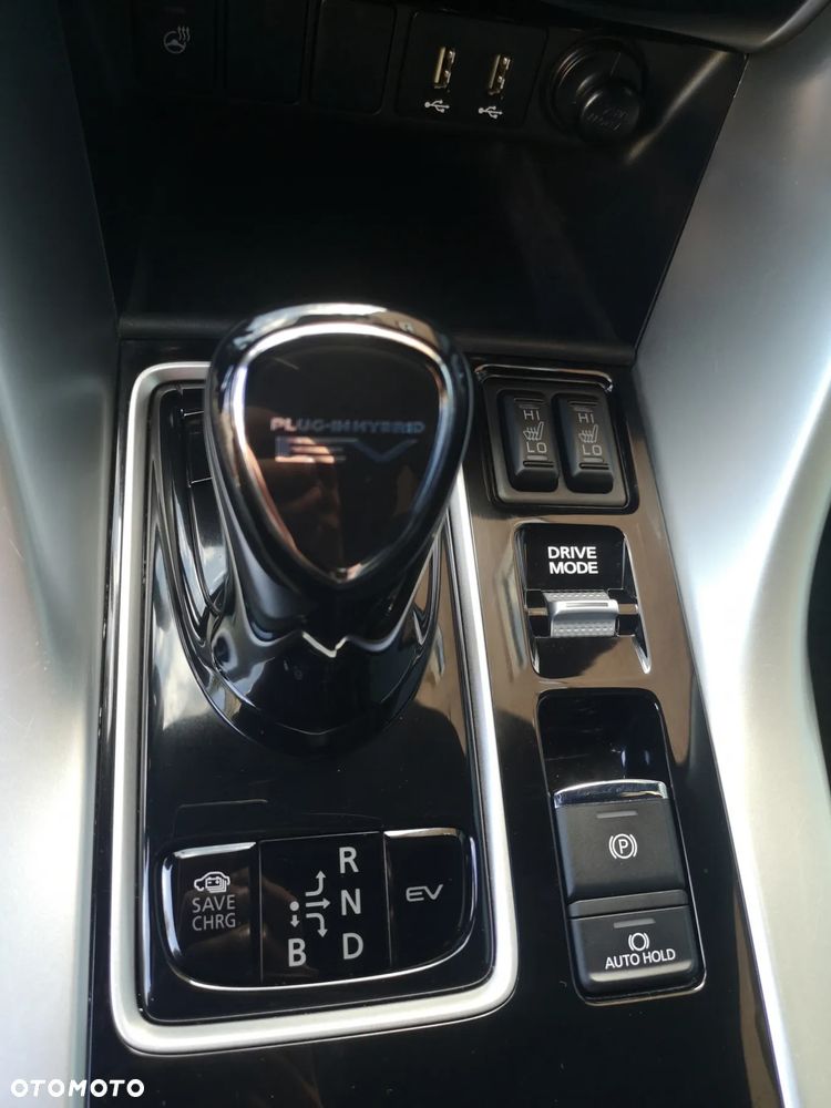 Mitsubishi Eclipse Cross 2.4 PHEV Intense Plus - 23