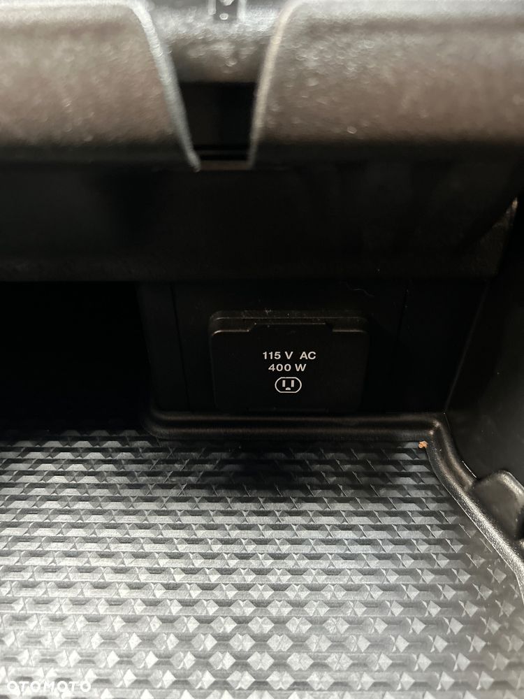 Dodge RAM 1500 5.7 4x4 - 16