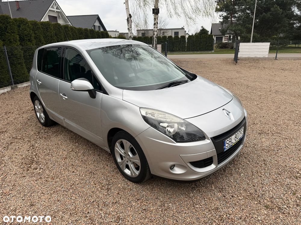 Renault Scenic 1.6 16V 110 Dynamique - 1