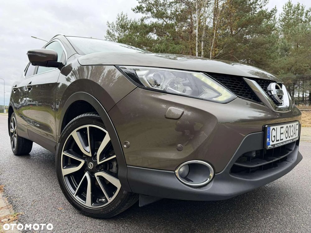 Nissan Qashqai 1.2 DIG-T Tekna - 1