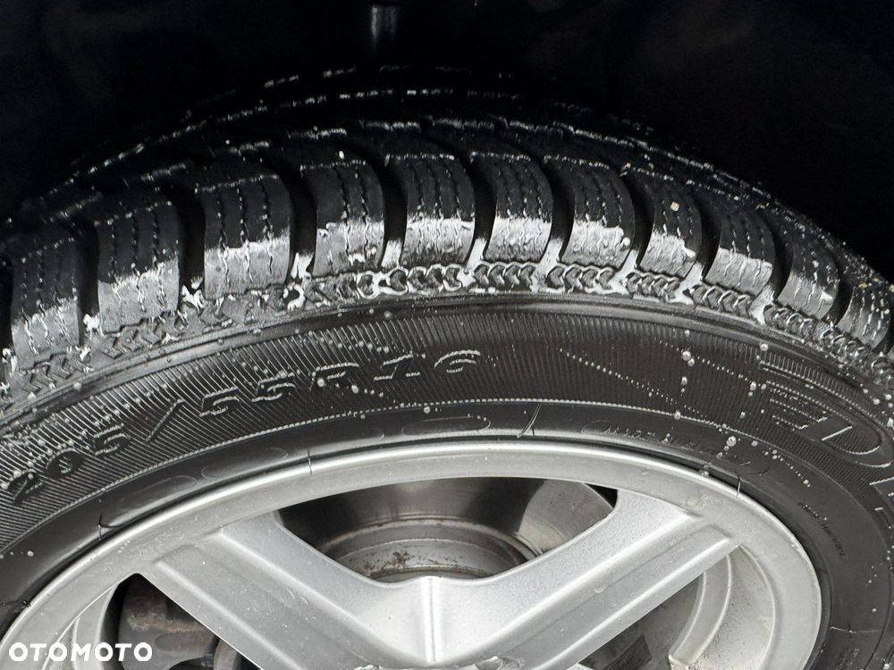 Hyundai i40 Kombi 1.7 CRDi Style - 17