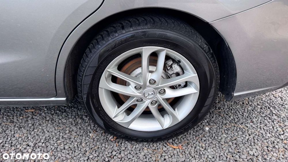 Mazda 5 2011