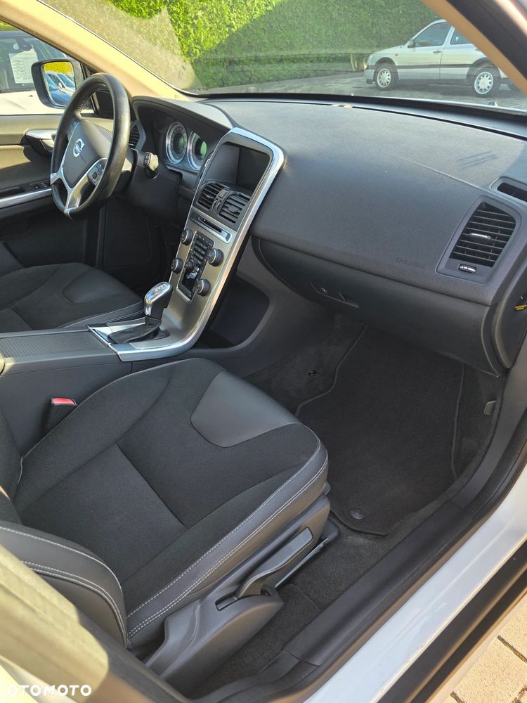 Volvo XC 60 - 13