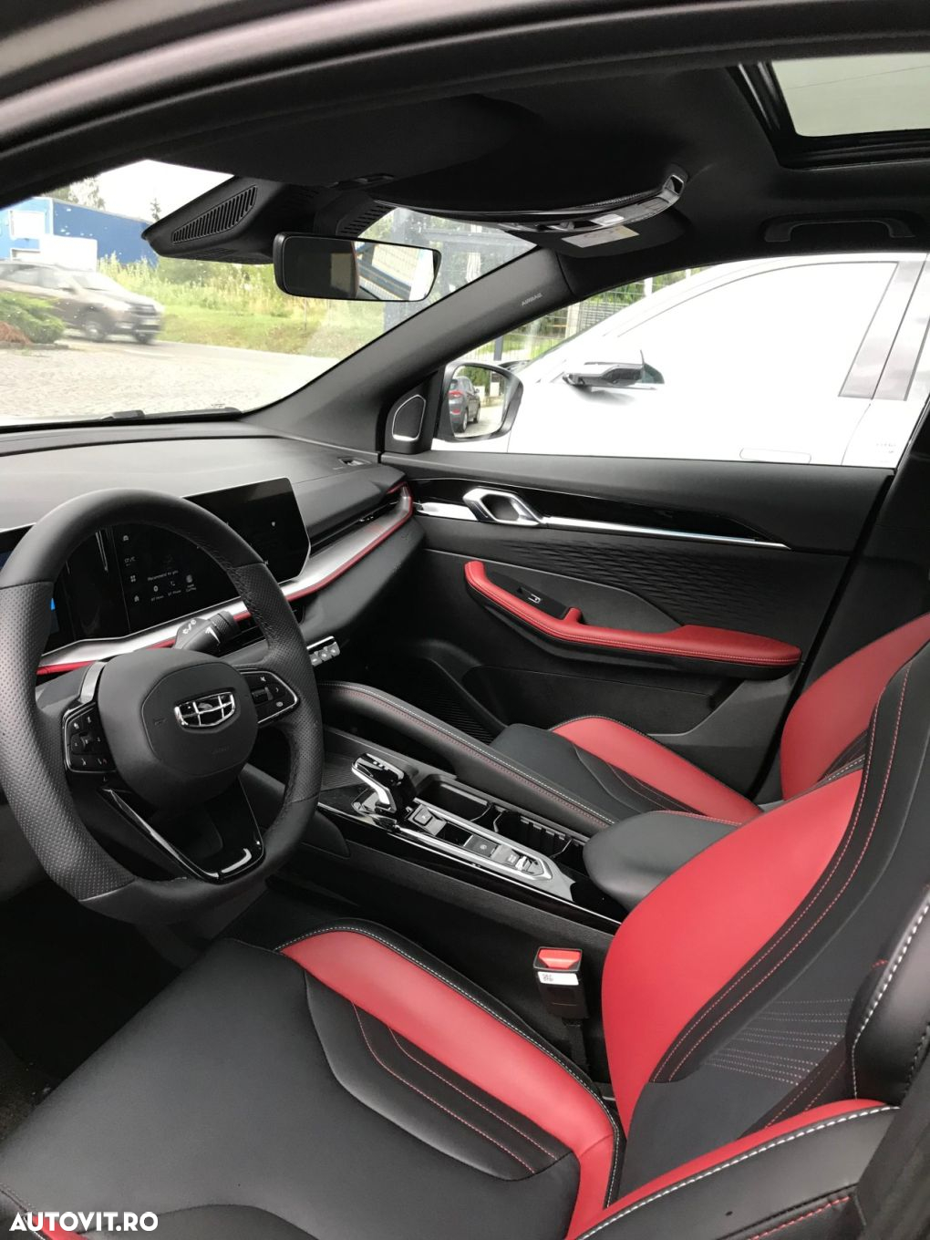Geely Coolray - 5