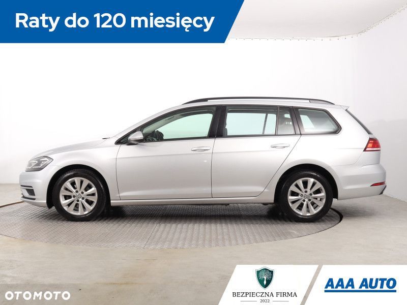 Volkswagen Golf - 3