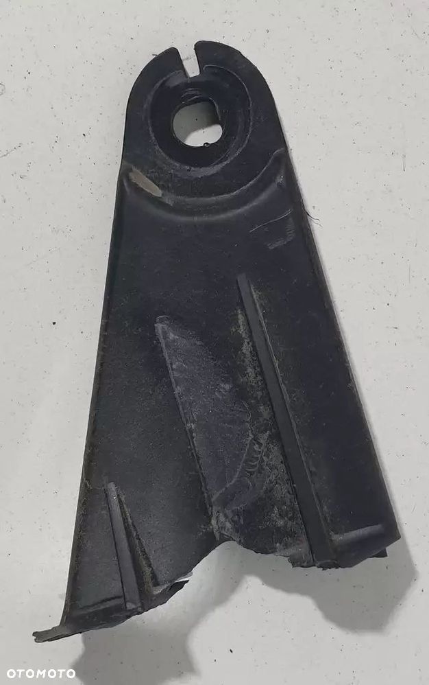 Ssangyong Korando Reflektor Prawy 8310237101 - 4