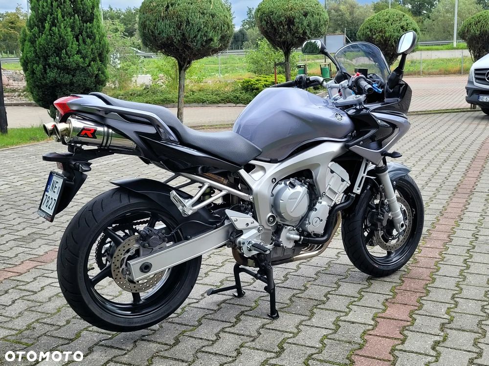 Yamaha FZ6 - 7