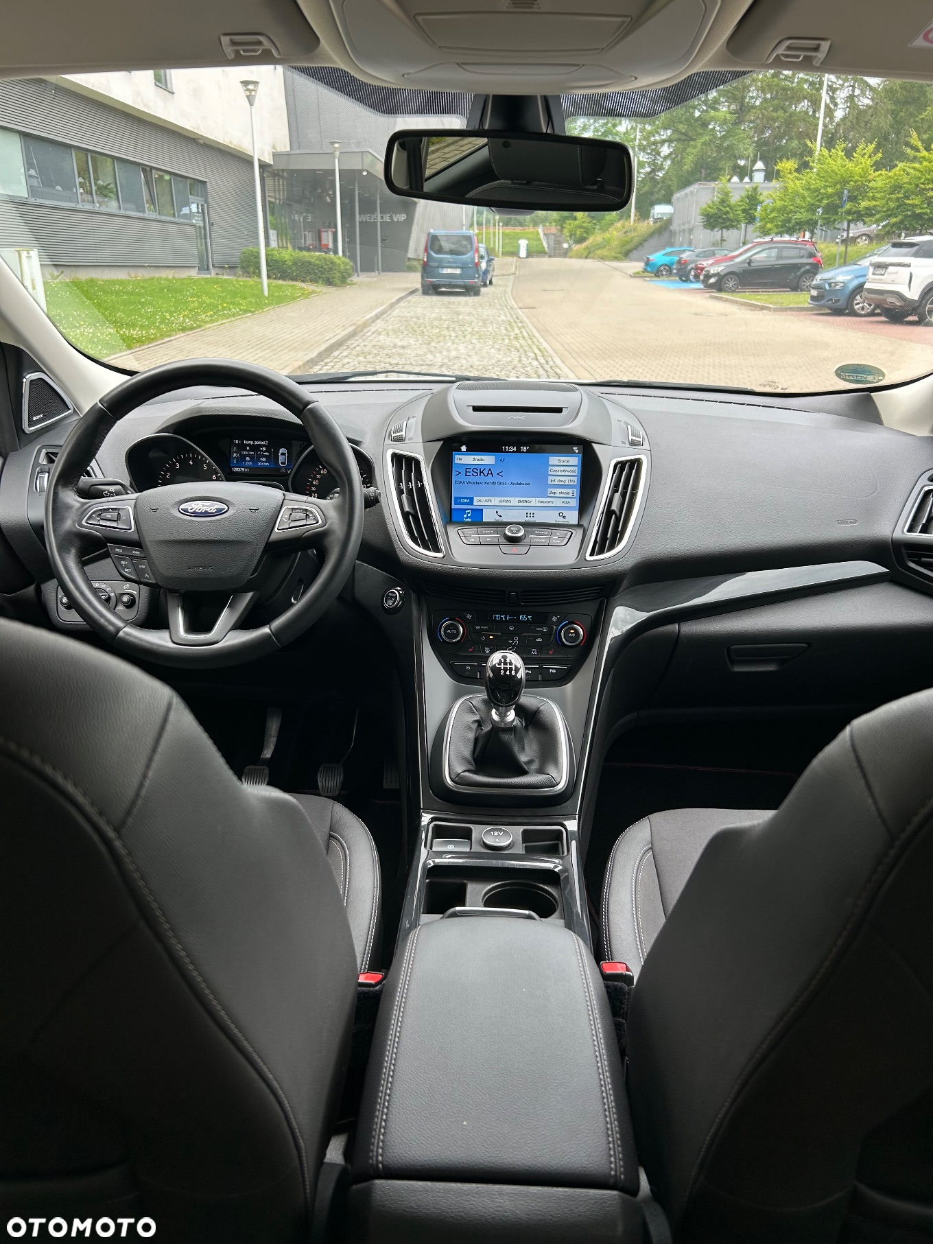 Ford Kuga 1.5 EcoBoost 2x4 Titanium - 29