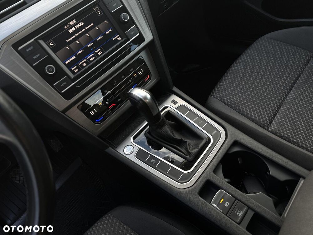 Volkswagen Passat 1.5 TSI EVO Essence DSG - 16