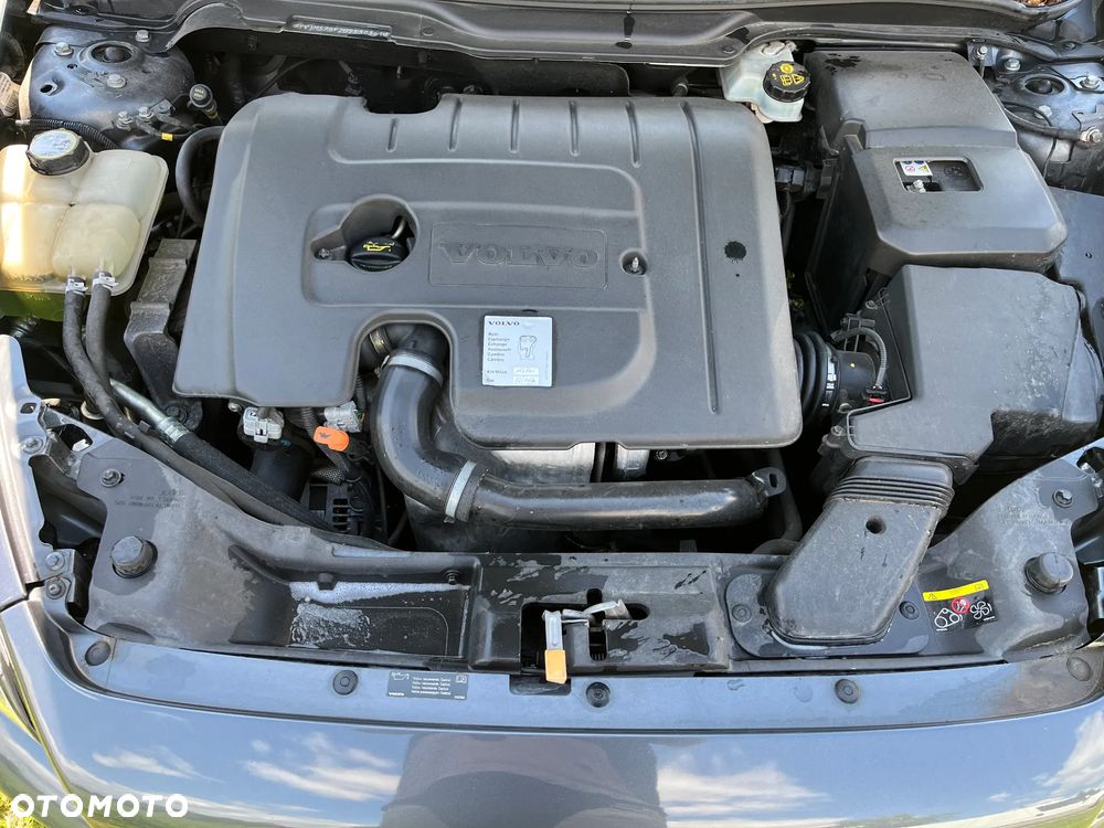 Volvo S40 1.6D Momentum - 29