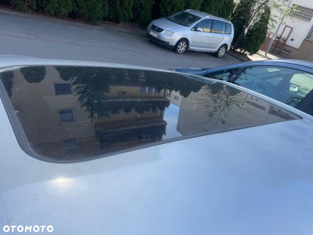 Toyota Camry 2.4 SE - 13