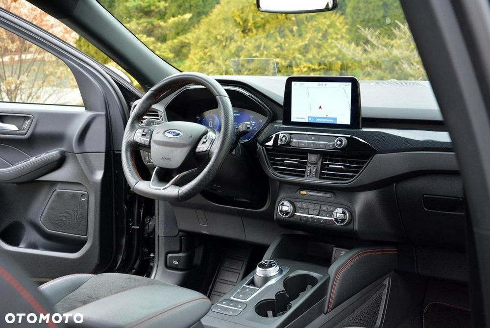 Ford Kuga 2.5 Duratec PHEV ST-LINE X - 21