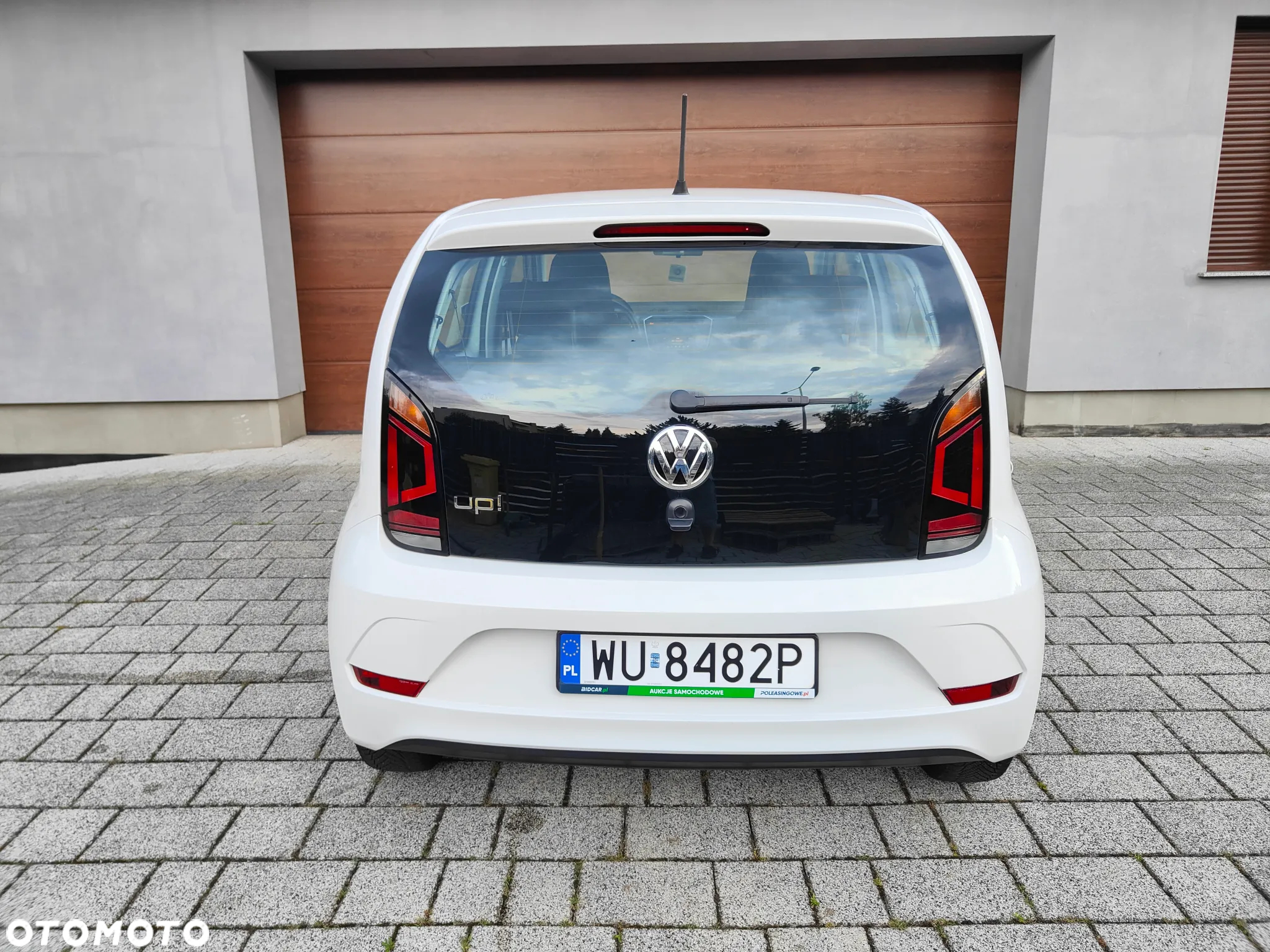 Volkswagen up! 1.0 move - 11