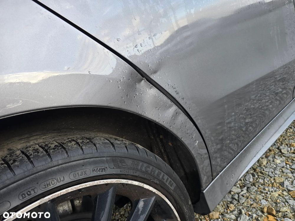 Mercedes-Benz CLA 180 7G-DCT AMG Line - 3