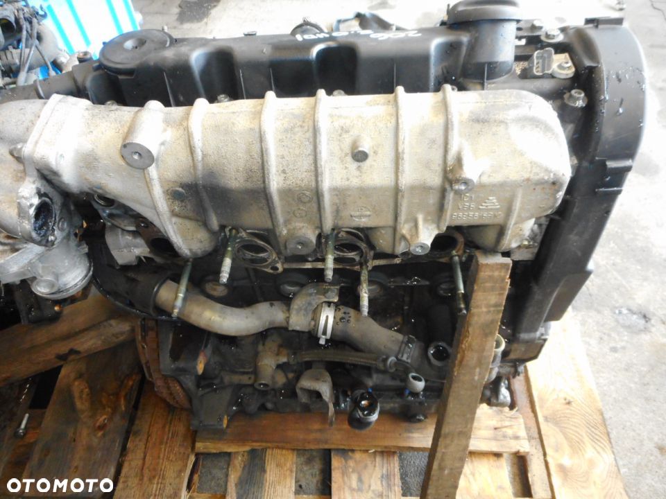 SILNIK SŁUPEK PEUGEOT 206 2.0 HDI - 2