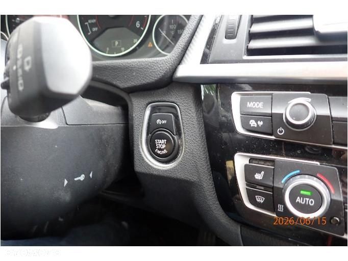BMW Seria 3 320d xDrive Sport Line - 10
