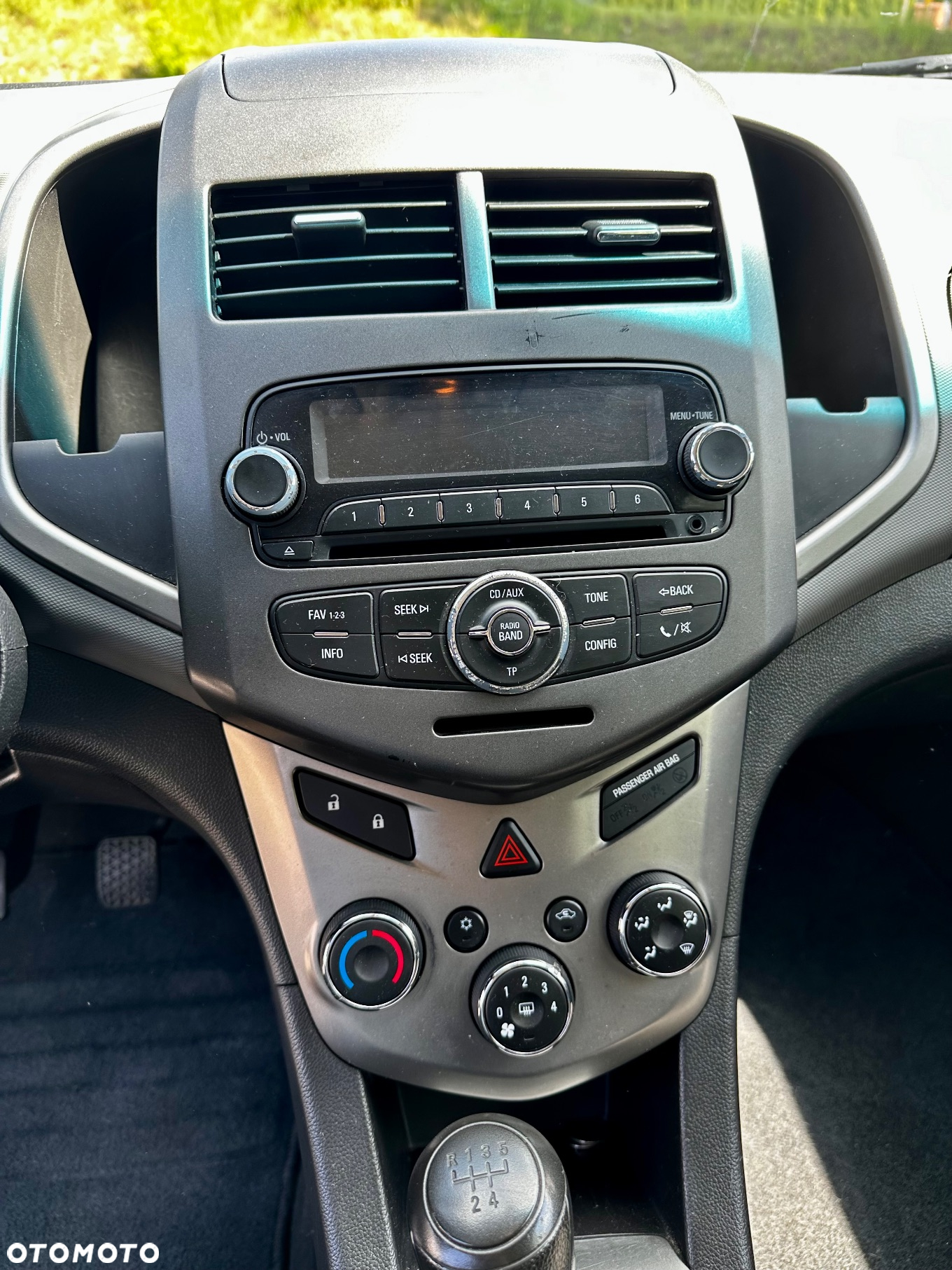 Chevrolet Aveo 1.2 LS - 29