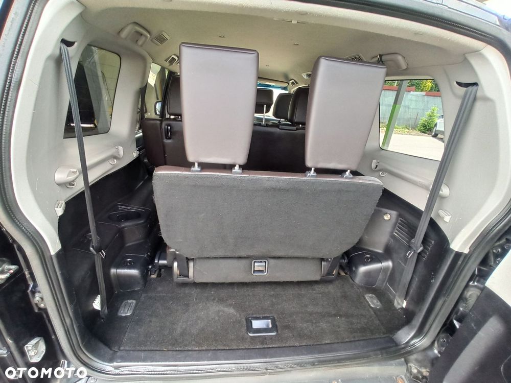 Mitsubishi Pajero - 10