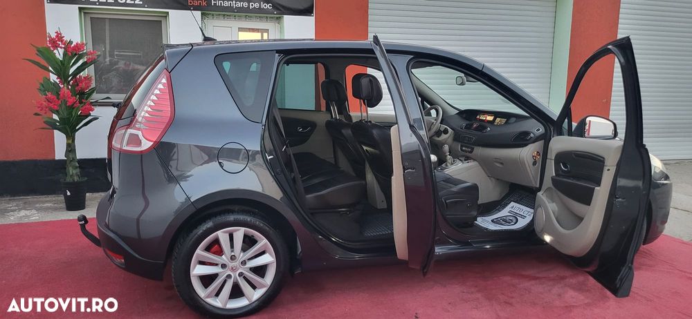 Renault Scenic - 24