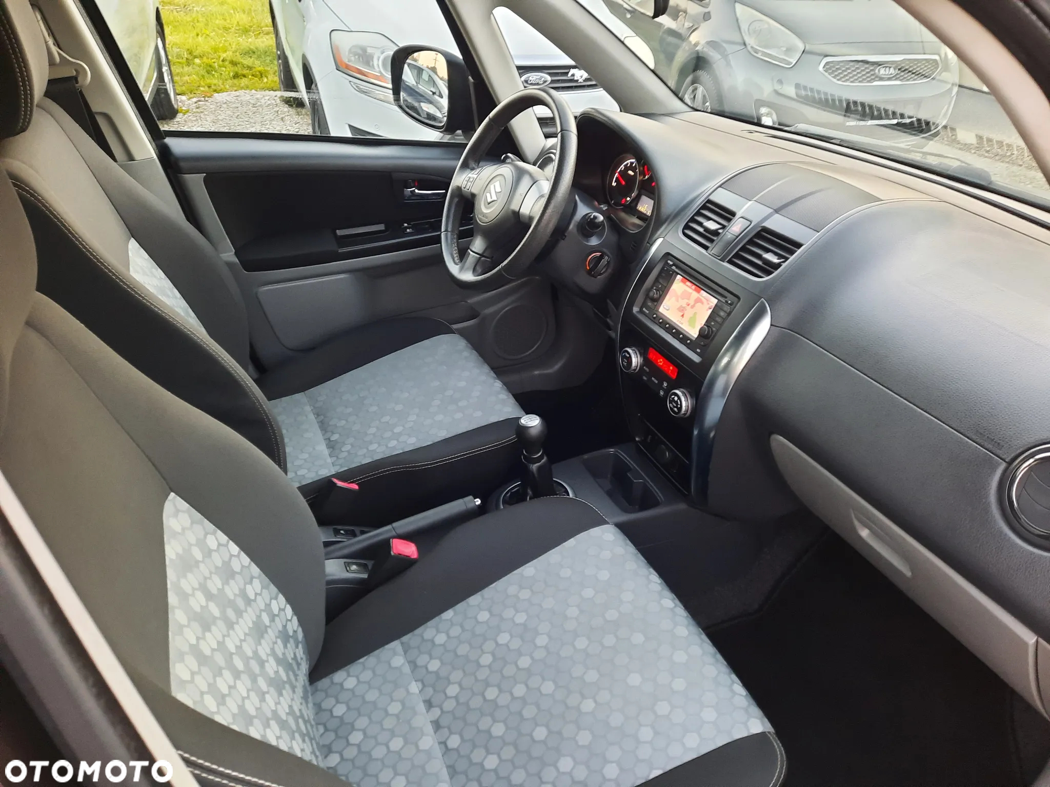 Suzuki SX4 1.6 VVT 4x2 Style - 10
