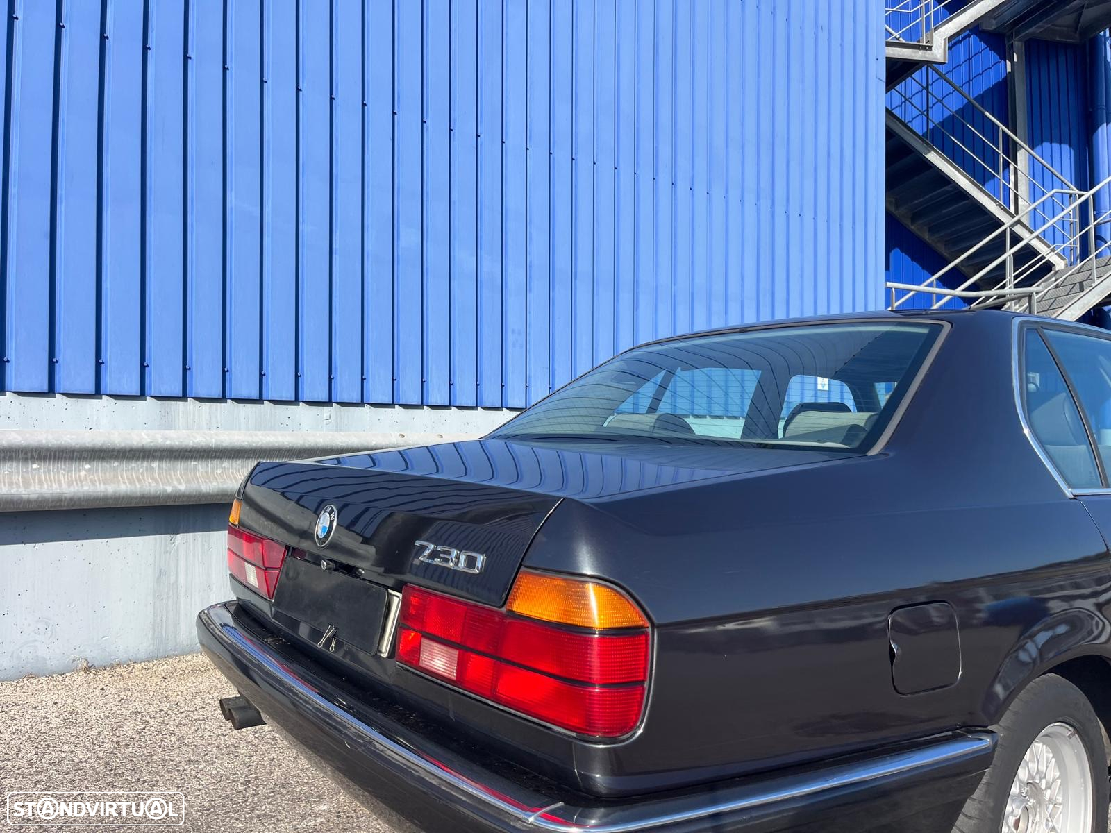BMW 730 i - 19