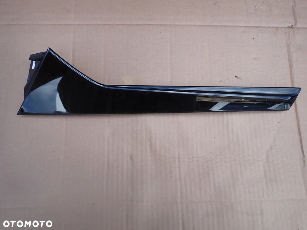 AUDI Q3 83A LISTWA KLAPY LEWA 83A854871 - 1
