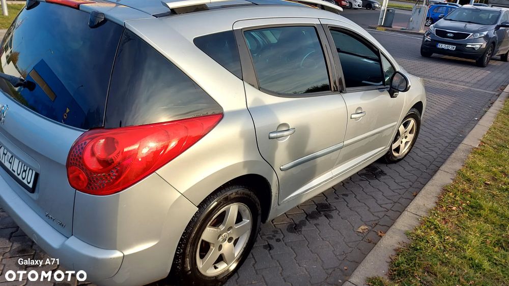 Peugeot 207 2009