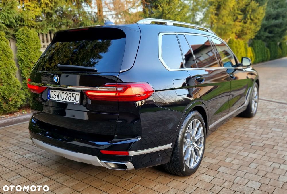BMW X7 - 9