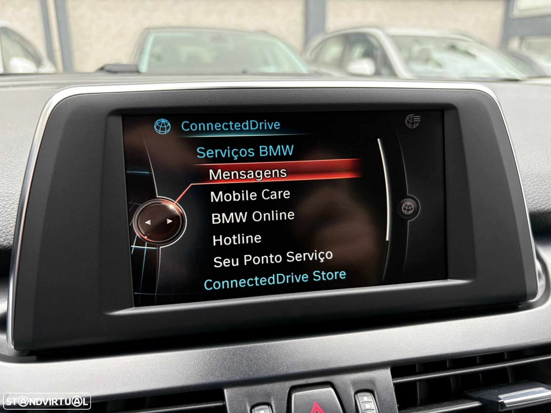BMW 216 Gran Tourer d 7L Line Luxury - 29
