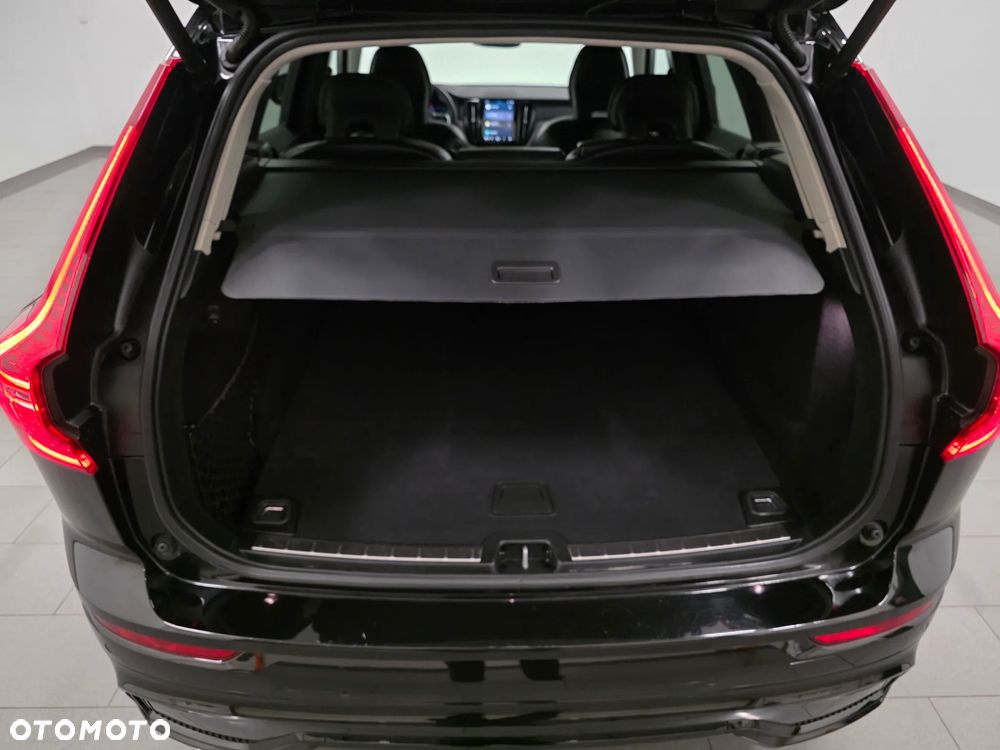 Volvo XC 60 B4 D Geartronic RDesign - 38