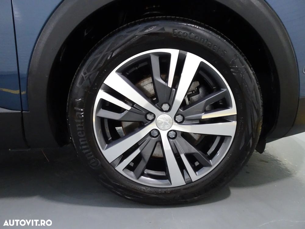 Peugeot 3008 Hybrid 225 e-EAT8 Allure Pack - 29
