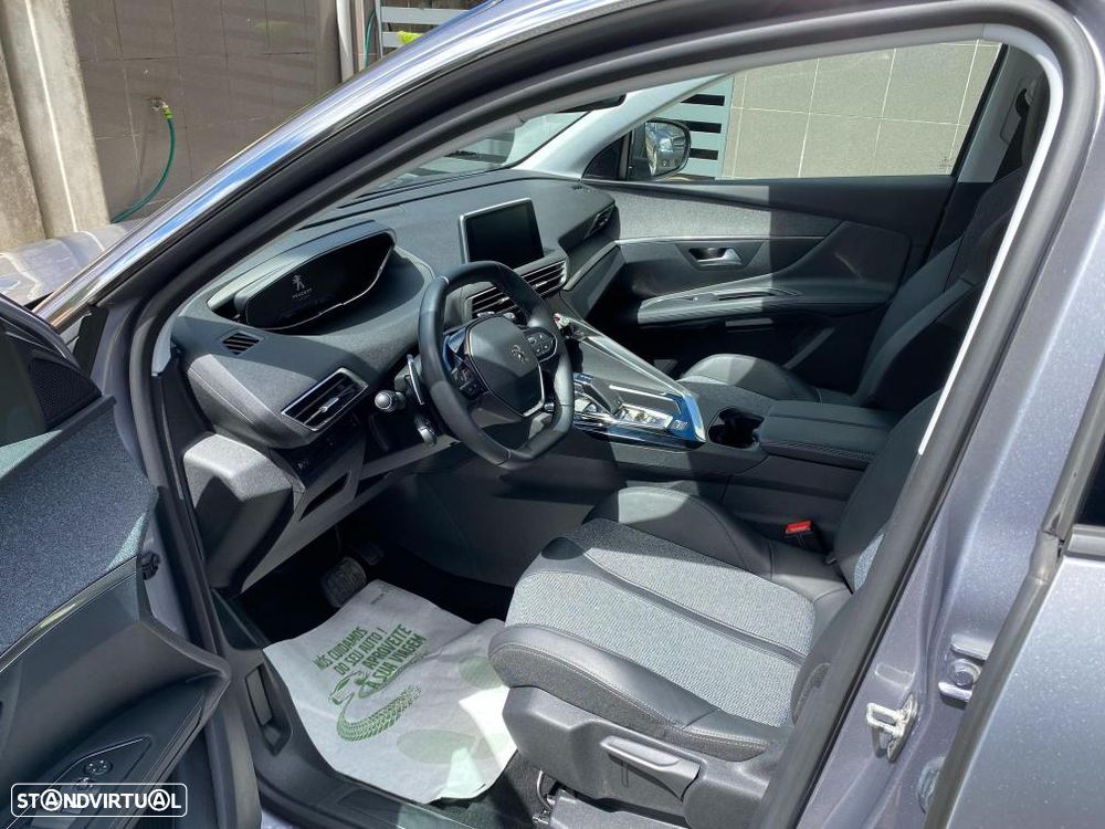Peugeot 3008 BlueHDi 130 Stop & Start EAT8 Allure - 12