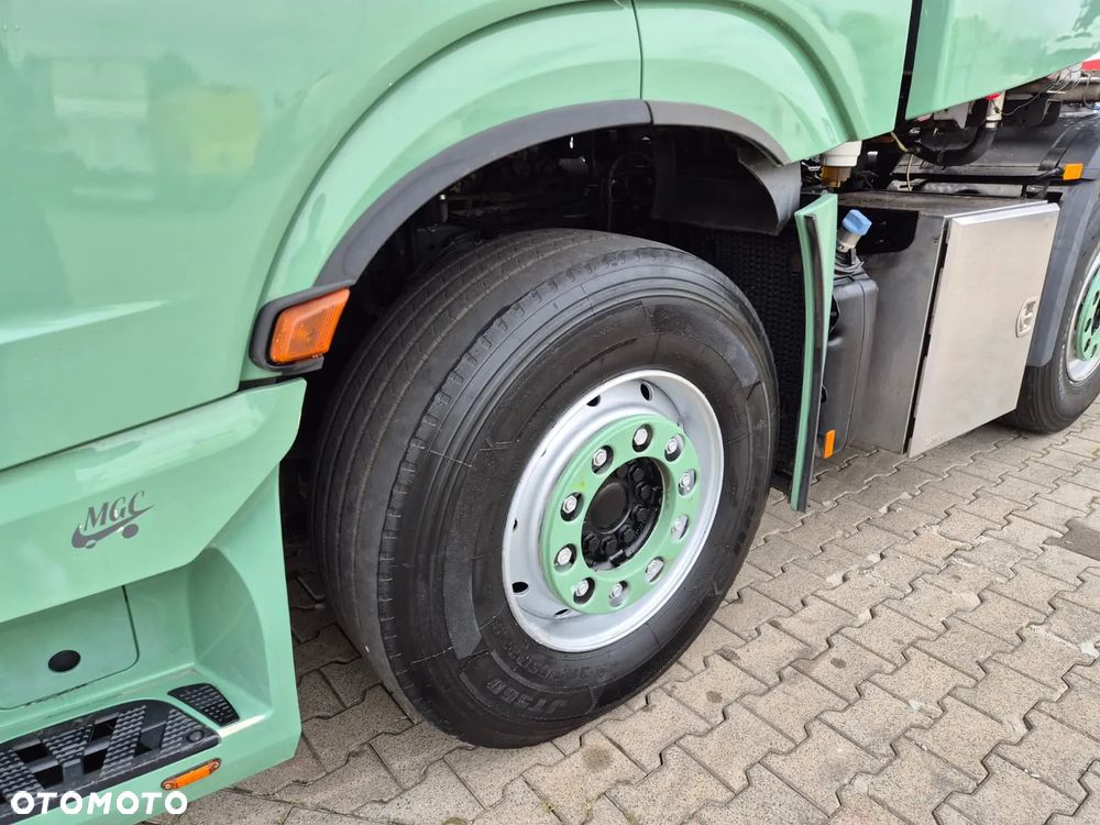 Mercedes-Benz Actros 4163 8X4 / SUPER STAN / MOCNY CIĄGNIK / UNIKATOWY / SERWISOWANY / BEZWYPADKOWY / EURO 6 / OKAZJA! - 11