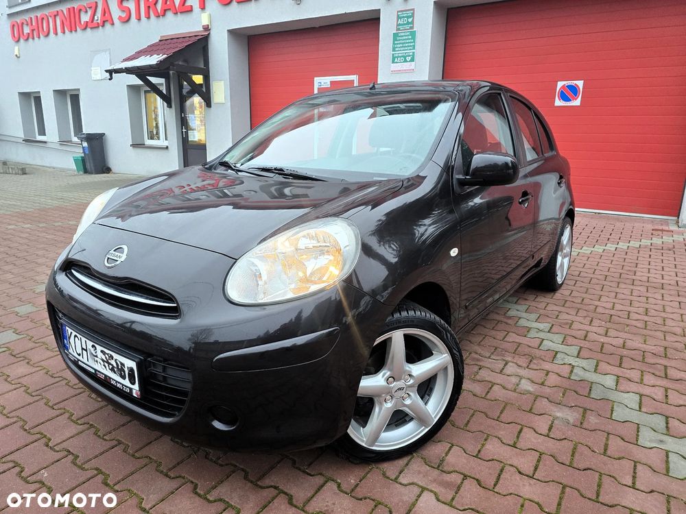 Nissan Micra 1.2 Bild der Frau - 2