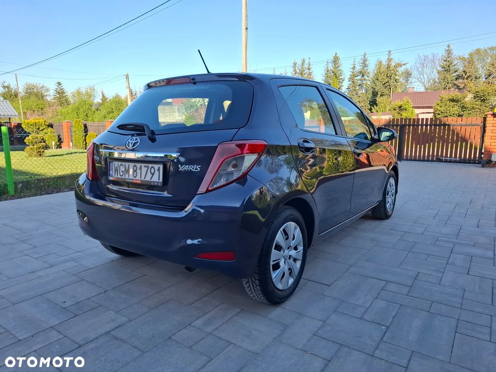 Toyota Yaris 1.33 Luna - 3