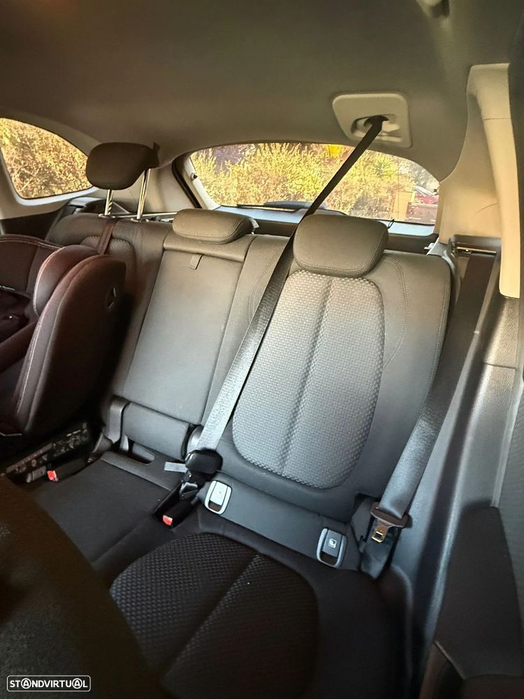 BMW X1 25 e xDrive - 8