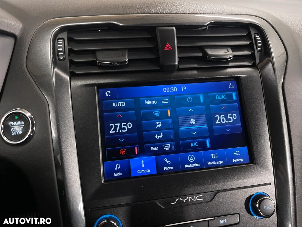 Ford Mondeo 2.0 HEV Titanium - 17