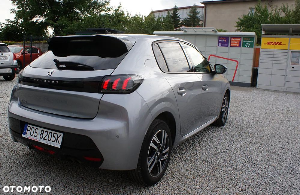 Peugeot 208 1.2 PureTech Allure S&S EAT8 - 8